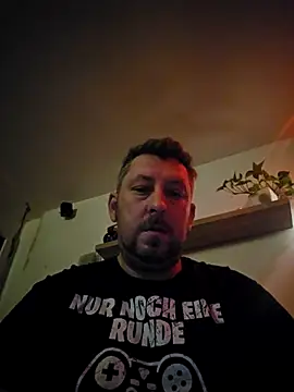 ktmtom247 online show from 12-15-25, 04:06