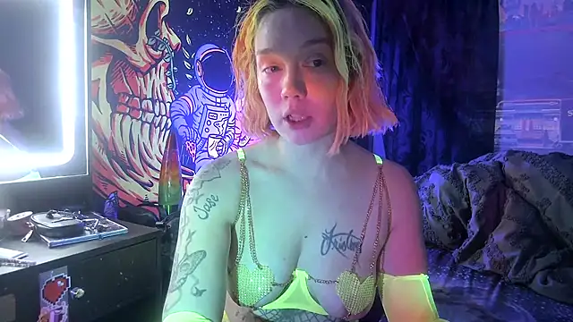 TEXASMARYYYJANE online show from 10-04-25, 12:30