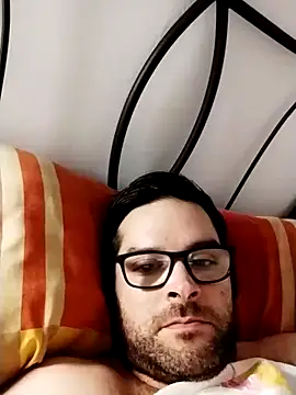 Snapshot of mmm_10 chatting on 03-04-26, 07:20 mmm 10 online show from 03-04-26, 07:20