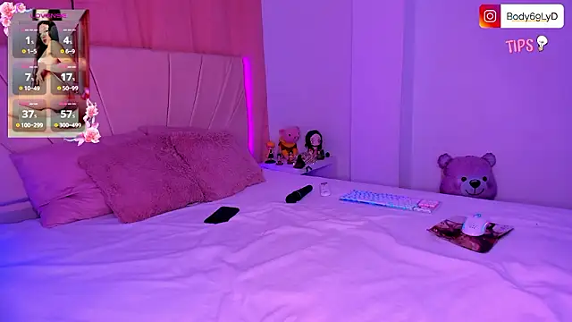 Body69ld online show from 02-12-26, 11:11