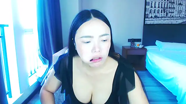 hianne online show from 03-10-26, 04:28