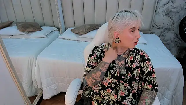 amy ink online show from 10-05-25, 11:19