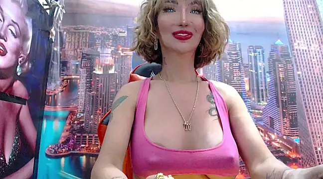 Snapshot of JAjhaCOOL_TS4u chatting on 02-21-25, 01:00 JAjhaCOOL TS4u online show from 02-21-25, 01:00