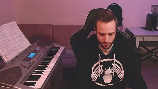 Sweetparker online show from 02-17-25, 03:04