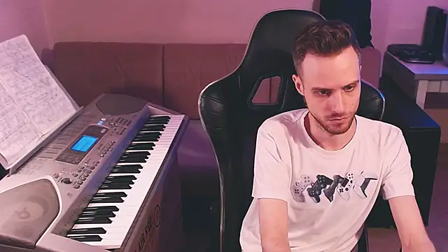 Sweetparker online show from 10-12-25, 08:08