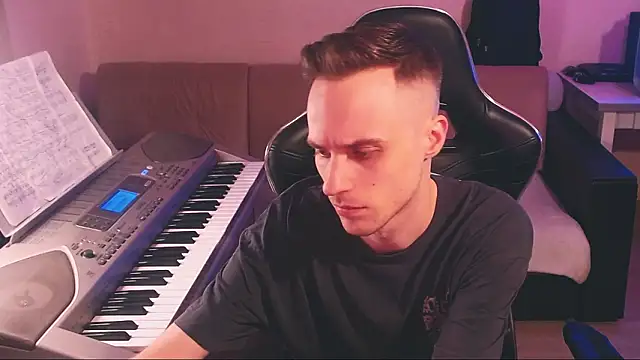 Snapshot of Sweetparker chatting on 02-07-26, 07:39 Sweetparker online show from 02-07-26, 07:39