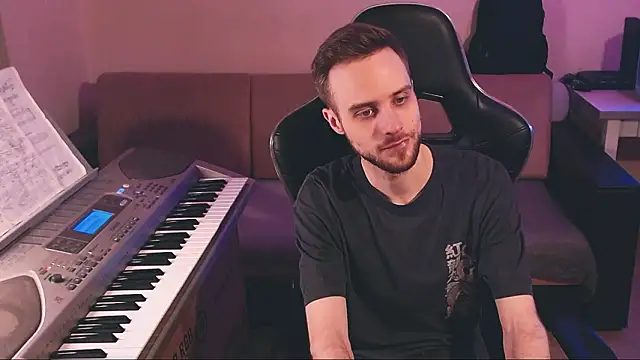 Snapshot of Sweetparker chatting on 03-09-26, 08:35 Sweetparker online show from 03-09-26, 08:35