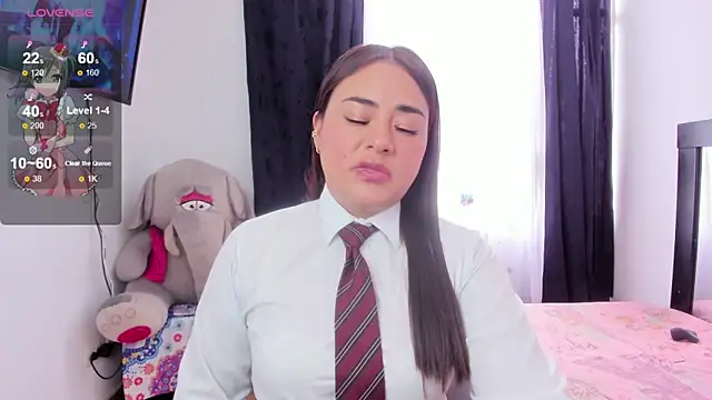 ReyleDoll online show from 04-19-26, 08:22