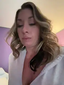  NinaLuvSins  online show from 03-09-26, 09:41