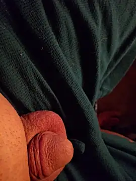 Snapshot of russtee chatting on 02-24-26, 06:00 russtee online show from 02-24-26, 06:00