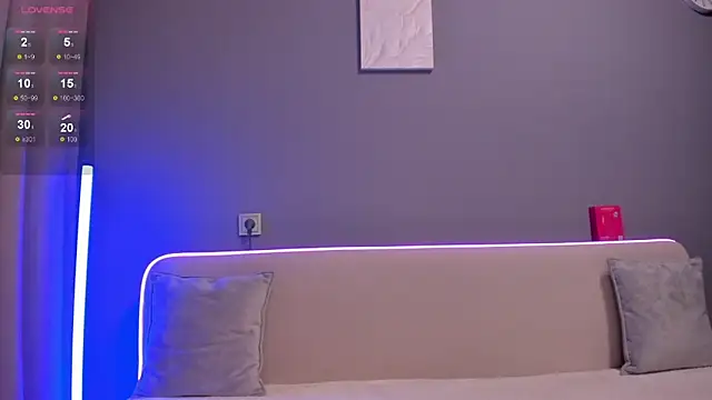 Malika Lisan online show from 11-10-25, 01:48