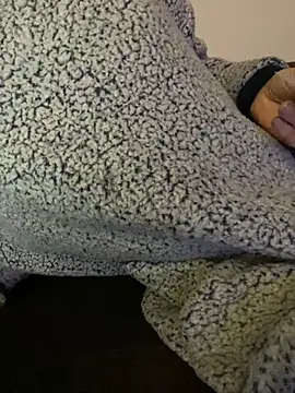 LionBoy1976 online show from 12-26-24, 12:36