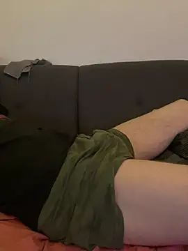 LionBoy1976 online show from 03-09-25, 06:06