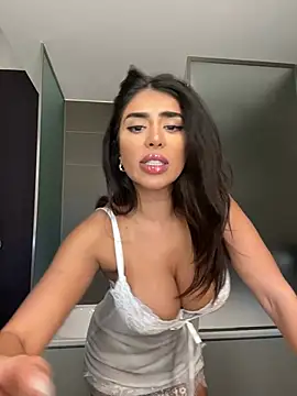 ArabicBarbie online show from 01-24-25, 09:37