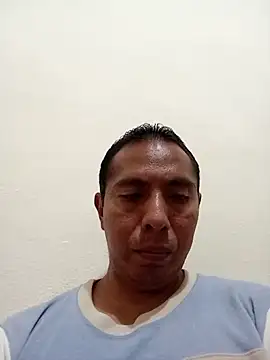 Snapshot of desnudo_Sexoxo chatting on 01-22-25, 01:10 desnudo Sexoxo online show from 01-22-25, 01:10