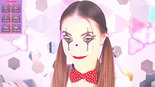 Snapshot of LexiKiss chatting on 11-20-25, 12:22 LexiKiss online show from 11-20-25, 12:22