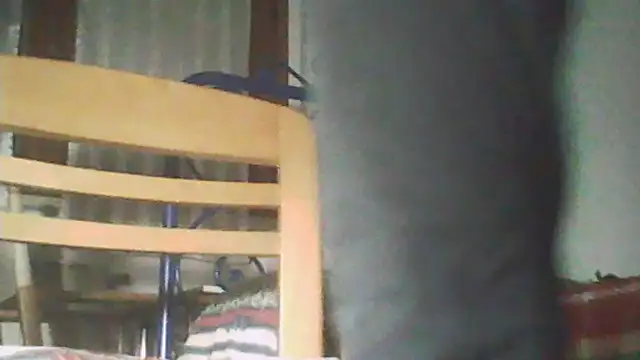 Snapshot of Moro_ra chatting on 10-12-25, 06:40 Moro ra online show from 10-12-25, 06:40