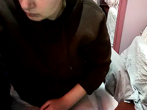 Snapshot of SexyAmanda32 chatting on 03-07-25, 10:24 SexyAmanda32 online show from 03-07-25, 10:24