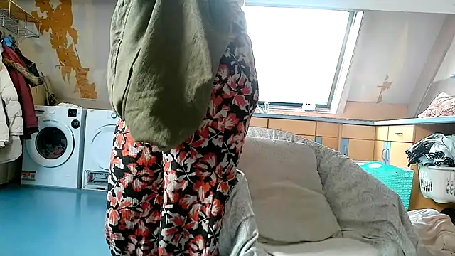 Snapshot of SexyAmanda32 chatting on 11-18-25, 10:31 SexyAmanda32 online show from 11-18-25, 10:31