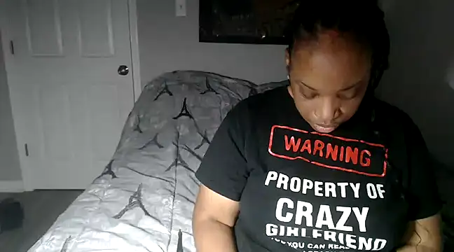 Sexymona1218 online show from 01-01-25, 07:52