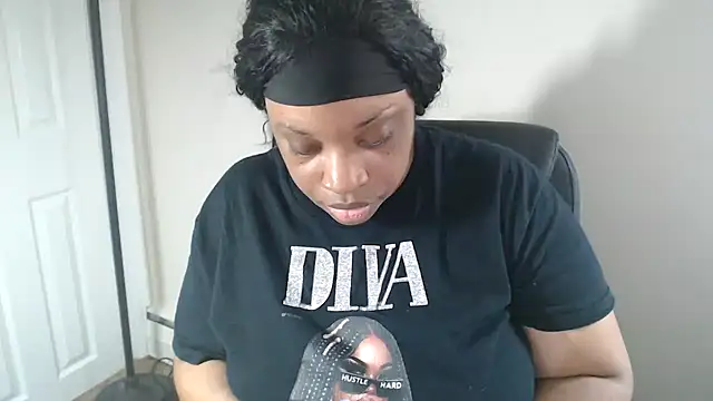 Sexymona1218 online show from 07-07-26, 06:12