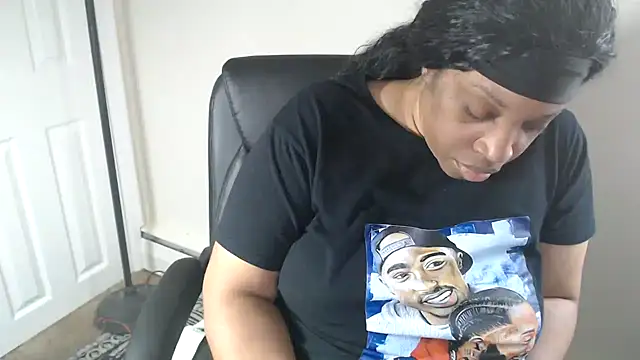 Sexymona1218 online show from 07-08-26, 06:23