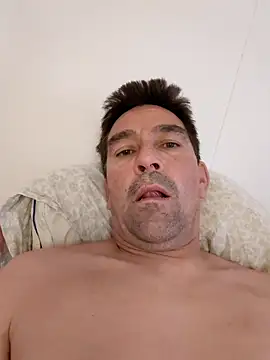 Snapshot of dick81 chatting on 06-17-26, 09:38 dick81 online show from 06-17-26, 09:38