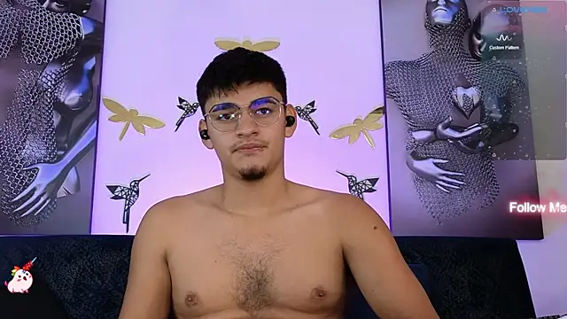 Snapshot of VikoHands chatting on 02-12-25, 11:30 VikoHands online show from 02-12-25, 11:30