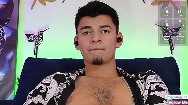 Snapshot of VikoHands chatting on 02-06-26, 09:18 VikoHands online show from 02-06-26, 09:18