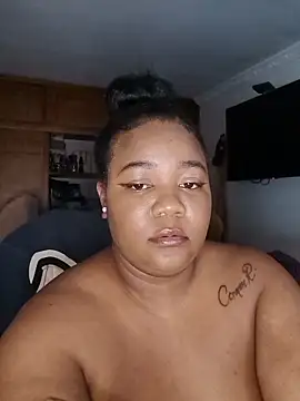 Snapshot of Daddys_girl1 chatting on 11-09-25, 04:33 Daddys girl1 online show from 11-09-25, 04:33