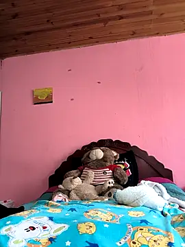 Yeka Montes online show from 04-26-26, 02:59