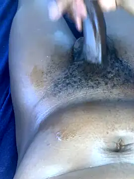 Snapshot of Curvy_conda chatting on 12-04-24, 09:29 Curvy conda online show from 12-04-24, 09:29