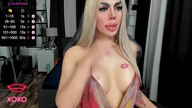 Forever MissCandace online show from 12-31-24, 12:15