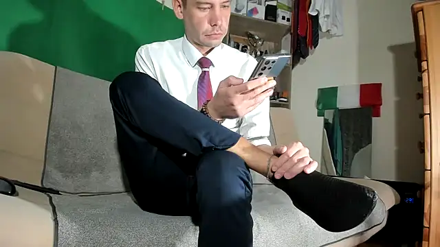 viraglaci18xh online show from 11-12-25, 10:09