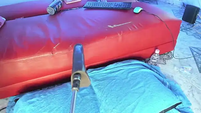 Snapshot of Dakotalove20 chatting on 02-27-25, 05:56 Dakotalove20 online show from 02-27-25, 05:56