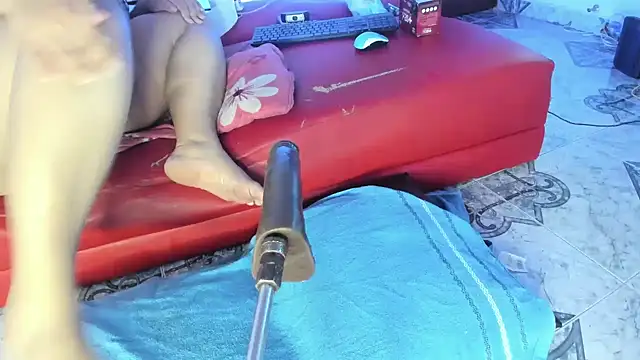 Snapshot of Dakotalove20 chatting on 03-19-25, 02:05 Dakotalove20 online show from 03-19-25, 02:05