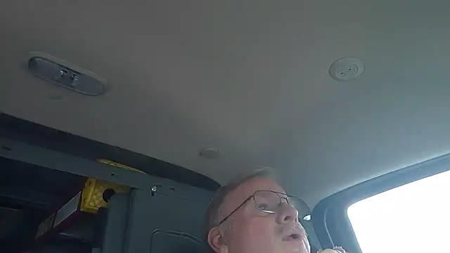 Snapshot of noonfun@xh chatting on 10-03-25, 07:22 noonfunxh online show from 10-03-25, 07:22