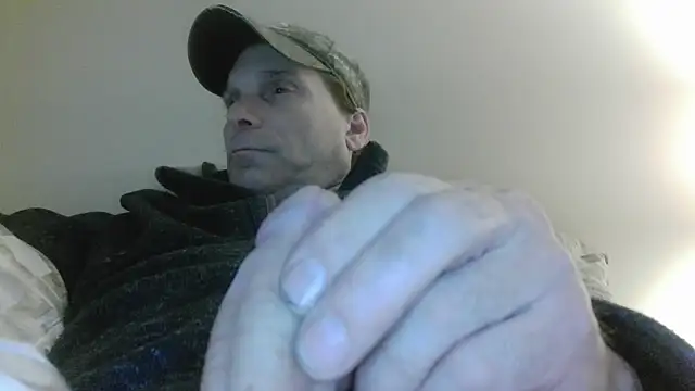 cumhere71 online show from 04-10-26, 03:45