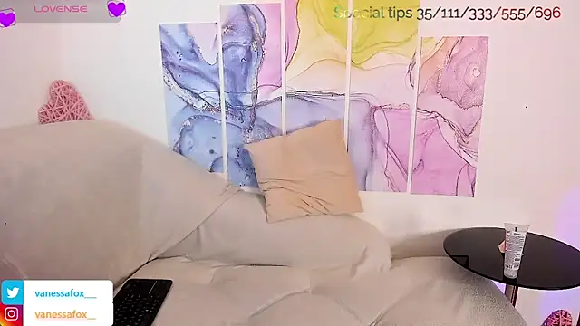 Snapshot of VanessaFox__ chatting on 02-22-25, 02:52 VanessaFox online show from 02-22-25, 02:52