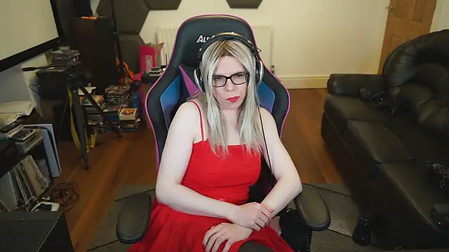 KelseyCobalt online show from 12-11-24, 01:37