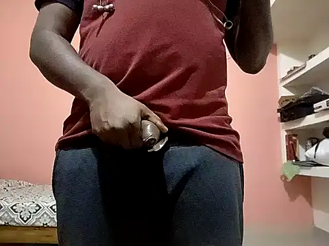 Snapshot of Aneesh007m chatting on 10-26-25, 06:58 Aneesh007m online show from 10-26-25, 06:58