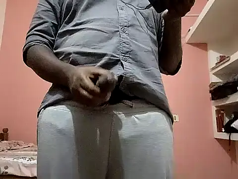 Snapshot of Aneesh007m chatting on 11-14-25, 05:22 Aneesh007m online show from 11-14-25, 05:22