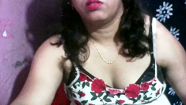 Snapshot of koyel90 chatting on 05-08-26, 06:24 koyel90 online show from 05-08-26, 06:24