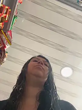 Snapshot of emilyjohanson chatting on 02-11-26, 04:45 emilyjohanson online show from 02-11-26, 04:45