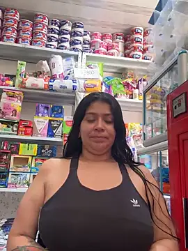 Snapshot of emilyjohanson chatting on 02-25-26, 03:43 emilyjohanson online show from 02-25-26, 03:43