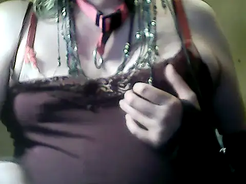 Snapshot of sissy_sarah69 chatting on 10-04-25, 09:13 sissy sarah69 online show from 10-04-25, 09:13