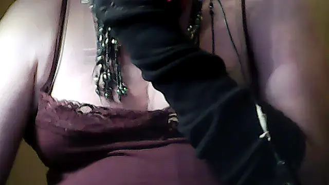 Snapshot of sissy_sarah69 chatting on 11-23-25, 10:04 sissy sarah69 online show from 11-23-25, 10:04