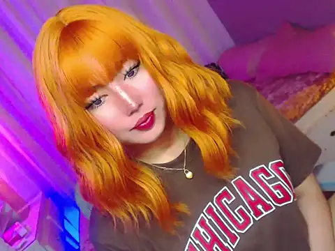 HOTnWILDalice online show from 04-19-26, 01:05