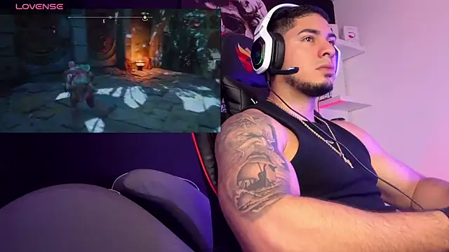 Snapshot of Dimitri_Colleman chatting on 05-15-26, 09:11 Dimitri Colleman online show from 05-15-26, 09:11