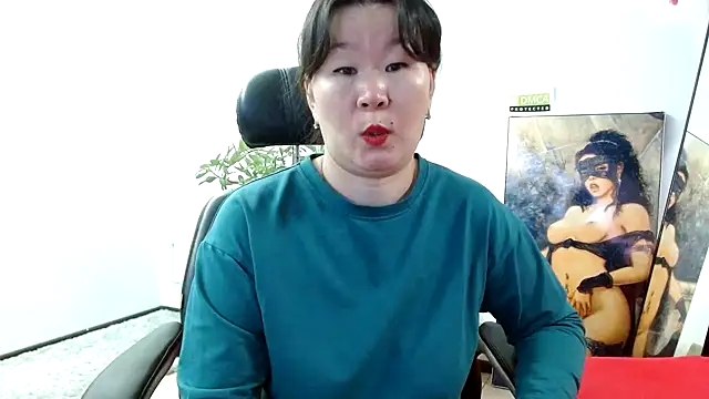 Snapshot of Akira_xx chatting on 02-03-25, 02:25 Akira xx online show from 02-03-25, 02:25